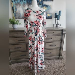 Issay floral maxi dress